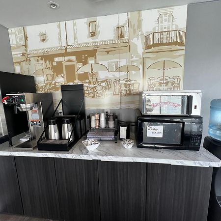 Thriftlodge Saskatoon Ngoại thất bức ảnh