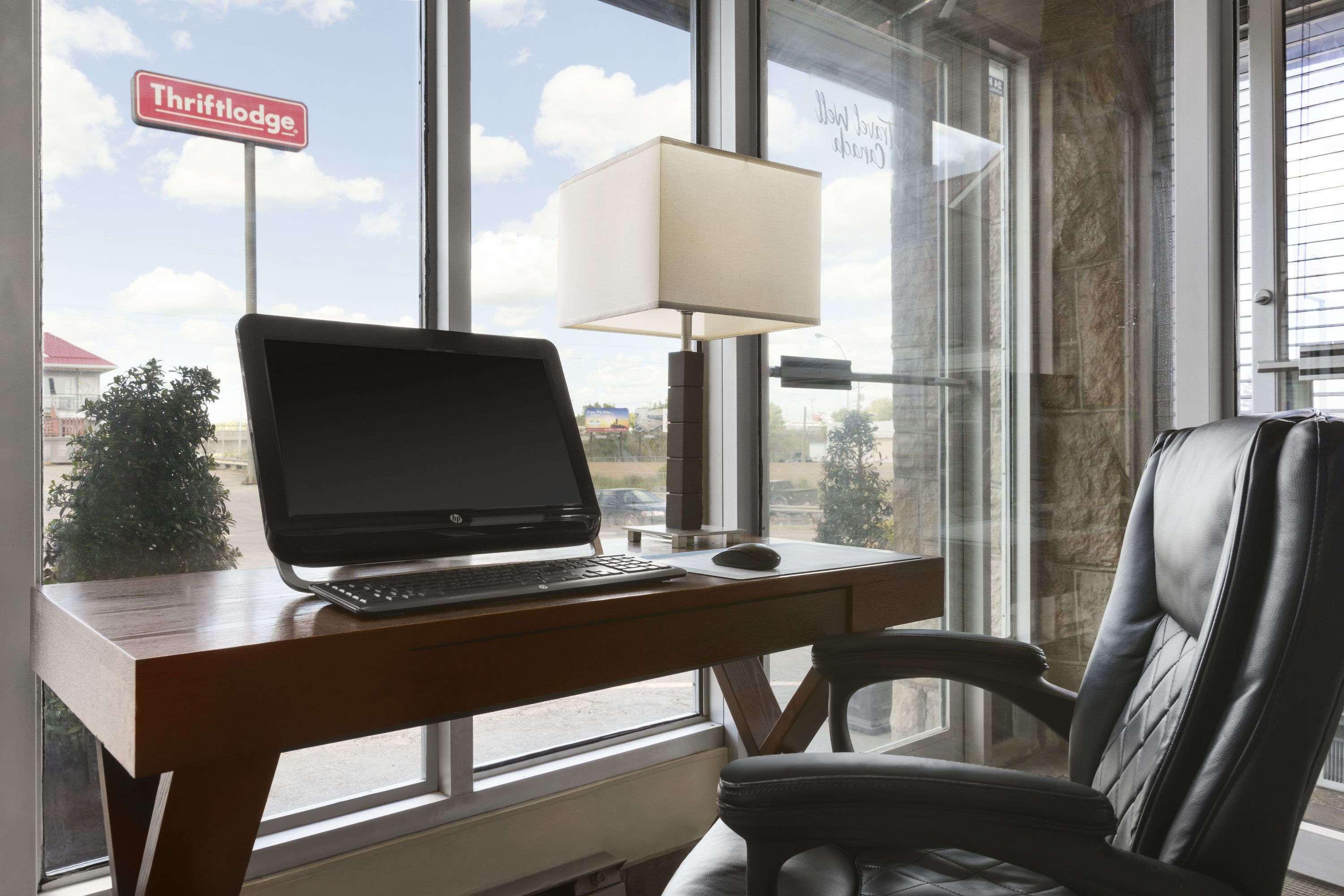 Thriftlodge Saskatoon Ngoại thất bức ảnh