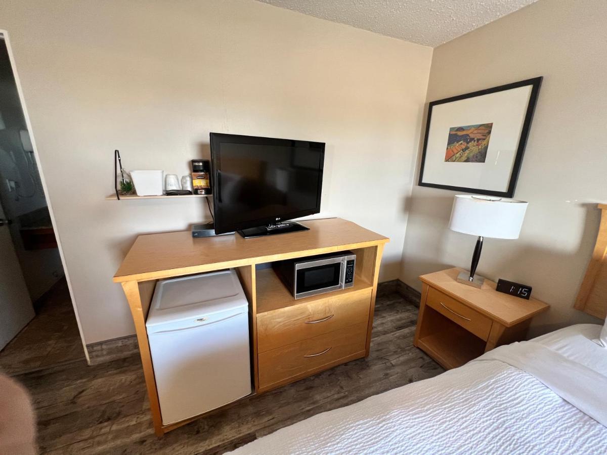 Thriftlodge Saskatoon Ngoại thất bức ảnh