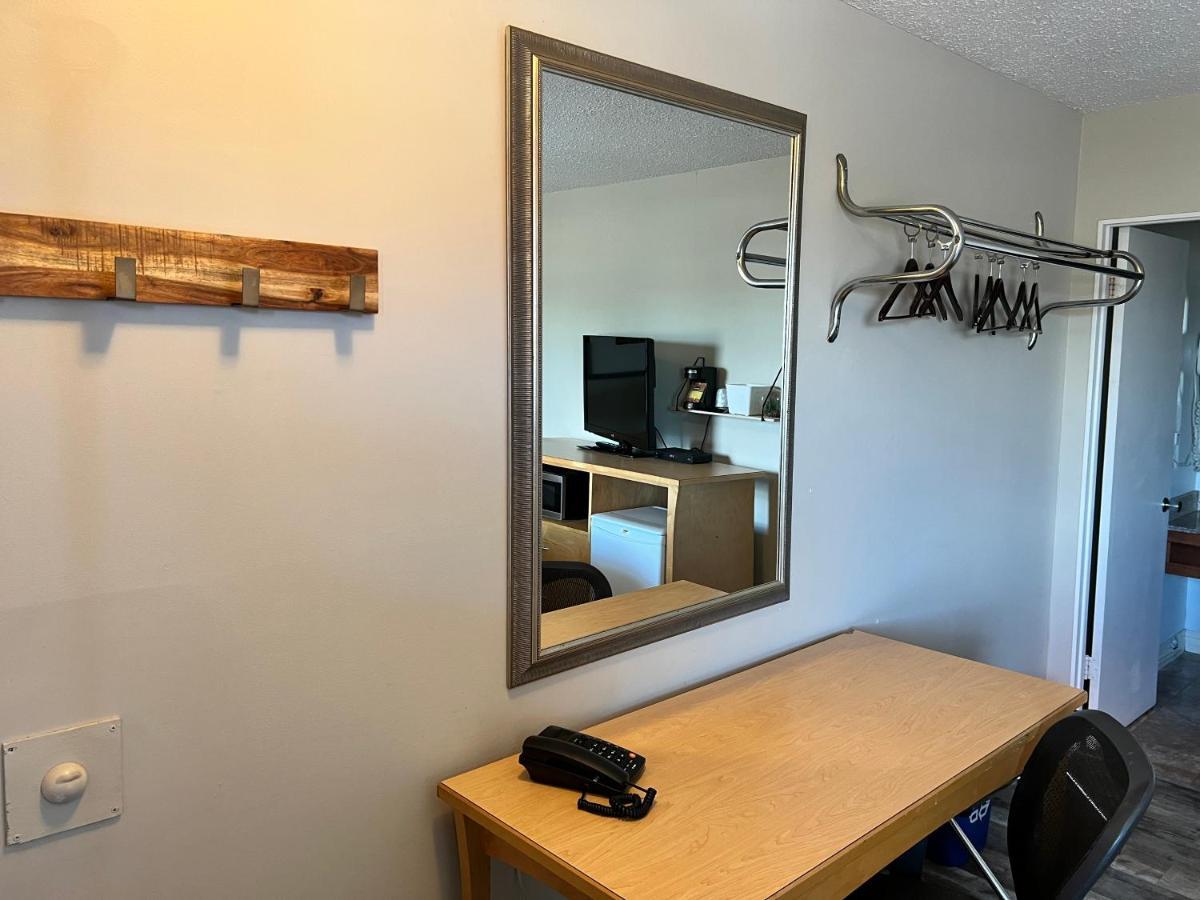 Thriftlodge Saskatoon Ngoại thất bức ảnh