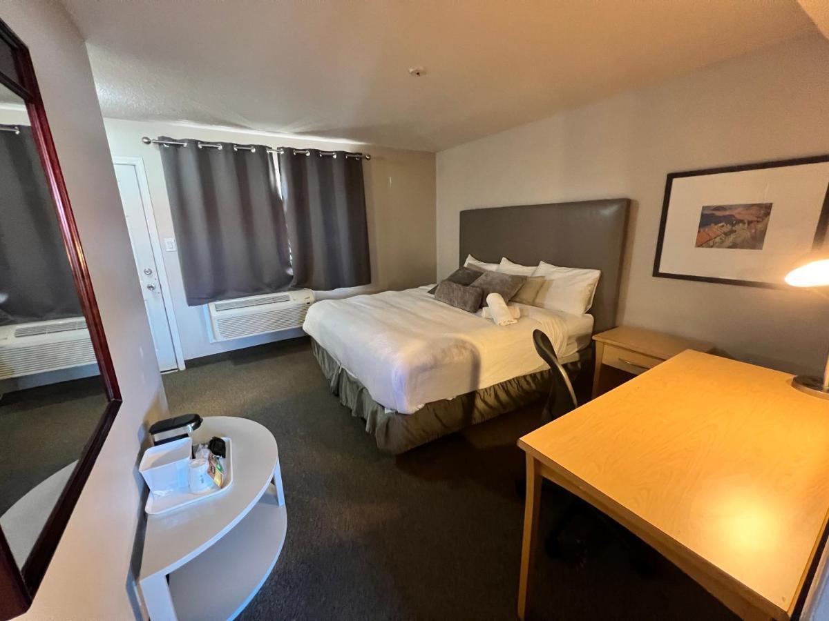 Thriftlodge Saskatoon Ngoại thất bức ảnh
