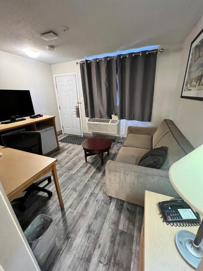Thriftlodge Saskatoon Ngoại thất bức ảnh